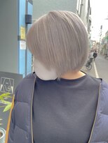 アイル ヘア(AiRU hair) ホワイト系カラー