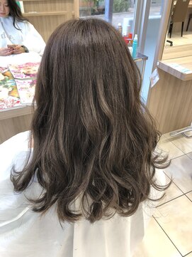 エイト 上野店(EIGHT ueno) ミルキーグレージュ