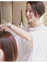 クアトロ プロデュースバイ ワイズヘアー(QUATTRO Produce by Y's hair)&nbsp;白石 亜衣