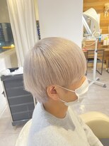 サロンドジョー 鶴見(SALON DE JOE) ホワイト TAKUYA