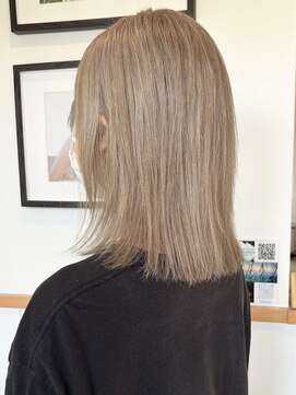 ミュール(mule) ミルクティーベージュ/ブリーチ1回から2回目安