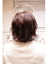 リベルタ(Re:berta)&nbsp;脱縮毛矯正でクセ活 20代30代40代外ハネレイヤー クセ毛活かし