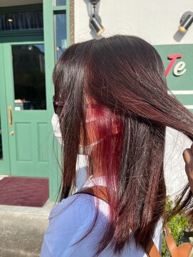 ペル テ サローネ(Per Te SALONE) 秋のおしゃれ、インナーカラー