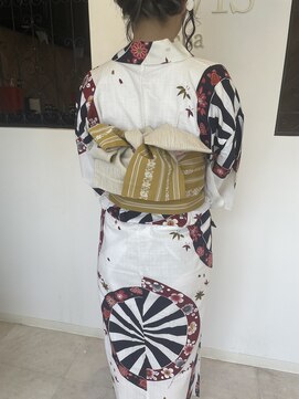 ラビスモア(Lovis moa) 魅力倍増カール/セミディ/シアーカラー/ダークアッシュ/姫カット