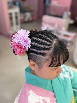 ヘアーサロン ラプンツェル(hair salon Rapunzel) コーンロウ*編み込み