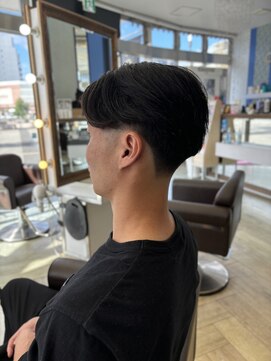 コワファースト 大分(COIFF1RST) テーパーフェード