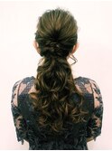 ローポニーテール　港区、中央区ヘアアレンジ