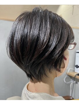 アンビエンテ(ambiente) 30代40代50代　大人女性　エイジング毛のお悩みお任せください