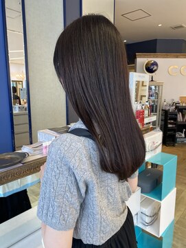 コワファースト 大分(COIFF1RST) ダークブラウン