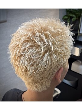 アントレース 東池袋店(UNTRACE) スパイキーショート 【メンズ/バーバー/理容室】