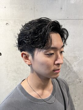 リベルテ グリット(Liberte Grit) スッキリ清涼感◎メンズパーマ×ツーブロック黒髪アップバング