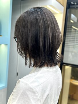 マノ 千歳烏山(MaNO) 〈a32〉ショート韓国ボブハイライト髪質改善ブリーチ前髪20代30