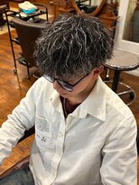 シェール(CHER)&nbsp;ツイストスパイラル/シャドウパーマ/刈り上げ/MENS/三重/四日市
