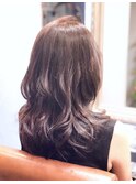 《サロンスタイル》大人かわいいミディアムレイヤー