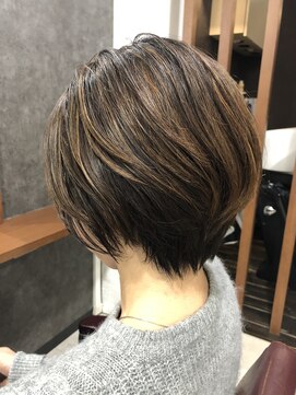 シェリムヘアー(CHERIM hair) 立体感ハイライトニュアンスショート