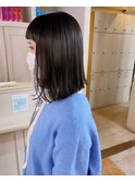 切りっぱなし前下がりボブ×地毛風ネイビーブラック
