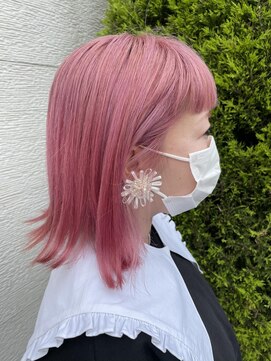 ノルン バイ シェリッシュ(Norn by sheriche) 切りっぱなしbob×peach blonde