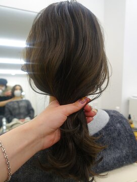 ポール(pole) オリーブベージュ