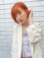 フイ(HUI)&nbsp;ハイトーンカラーオレンジベージュミニウルフ丸みボブ