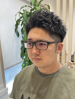 ロエネ(LOENE)&nbsp;【ルイstyle】クールにキマる！ワイドアップバングショート