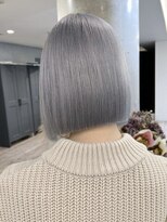 ルーブ トウキョウ(Loob. TOKYO)&nbsp;ハイトーンボブタッセルボブミルクティーピンクベージュカラー