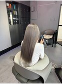 ホワイトグレー