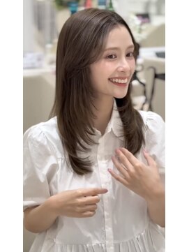 フェリーアヴェダハルミ(FEERIE AVEDA HARUMI) レイヤーカット