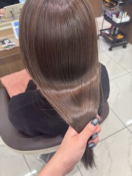 アッシュ 下北沢店(Ash) 艶々ショコラブラウン