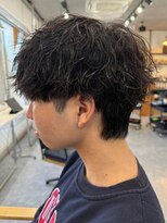 フゥ 宇都宮(FeU) 栃木緩め波巻きパーマシャドウパーマメンズマッシュウルフカット