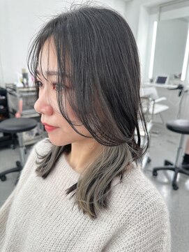 イロウ 山口どうもん店(IROW) インナーカラー　グレー　外ハネボブ　韓国　髪質改善【山口】