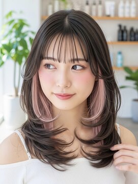 ミーム 原宿 表参道(meme) ”韓国風インナーカラー×レイヤーカット