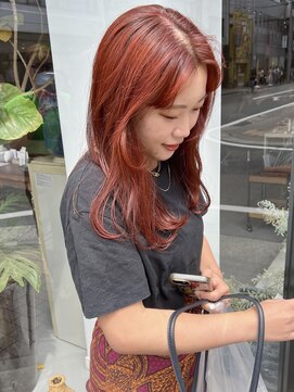 ヘアー アイス ルーチェ(HAIR ICI LUCE) ブリーチなしダブルカラーで作るコーラルレッド/落合