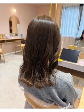 メルク ユニ(merc.uni) ベージュ1.10大人ガーリー