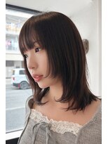 ディシェーレローブ(die Schere Lob)&nbsp;軽やかな印象になるレイヤーカット