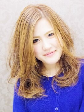 カトルズヘアー(quatorze HAIR) ナチュラルセミロング