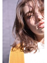 【BALLOON HAIR】グレージュ×フリンジバング×スポンテニアス
