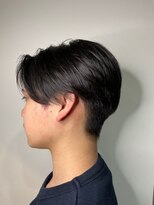 ニコ ヘアリラクゼーション(Nico hair relaxation)&nbsp;ナチュラル黒髪暗髪刈り上げ襟足すっきりセンターパート