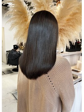 アシアト(ashiato) ．