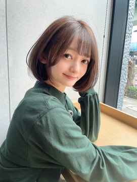 ロンドアリシア 金山(Lond Alexia) 前髪カット 酸性ストレート 髪質改善 カット 艶髪　1033