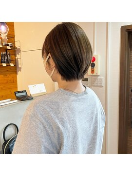 ビスクヘアデザイン(bisq hair design) 丸みショートスタイル