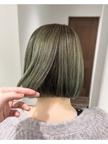 ゴウトゥデイ 横須賀店(GO TODAY)&nbsp;くすみグリーン/微シャドウルーツ/あご下2cm切りっぱなしボブ