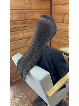 ブレイク 金沢店(BREK) 艶々フェミニンロンググレージュ