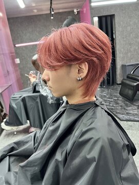 スライバイリアオオサカ(Sly By Ria OSAKA) ピンクカラー/ハッシュカット/カルマヘア【梅田】【大阪】