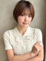 アフロート ルヴア(AFLOAT RUVUA)&nbsp;みね前下がりひし形ショートボブ30代40代50代くびれヘア丸顔面長