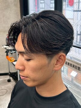 イーラ(era) フェザーパーマパーマ/メンズ/刈り上げ/眉毛/ツイスト