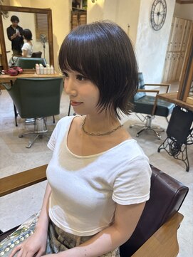 チリンバイロストシティー(Chillin by LOSTCITY) くびれレイヤー