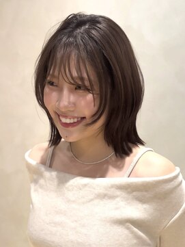 ロンドリメゾン 原宿(Lond re Maison.) レイヤーボブでふんわり＆柔らかい丸みシルエットへ