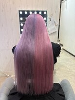 ヘアーグランデシーク(Hair Grande Seeek)&nbsp;ペールピンク×ペールパープルツートンカラーハイトーン派手髪
