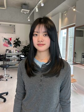 マイン(mine) レイヤーカット/地毛風カラー/就活カラー