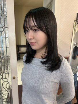 シェール(CHERE) レイヤーカット レイヤーミディアム